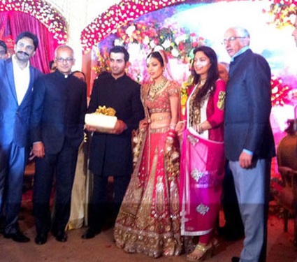 Image of Gautum Gambhir, Natasha Gambhir, Juhi Chawla and Husband Jai Mehta