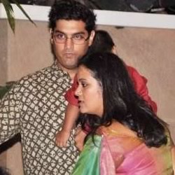 Sidharth Roy Kapoor's brother Kunaal Roy Kapur with wife Shayonti and son at the Wedding Sangeet ceremony.