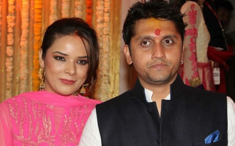 Photo of Udita Goswami and Mohit Suri Soon After Their Wedding.