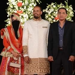 Azharuddin at Yusuf Pathan and wife, Afreen's, Wedding Reception.