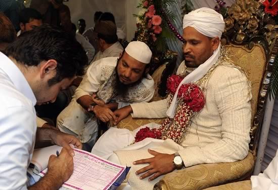 Yusuf Pathan Engagement and Marriage to Afreen