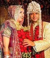 Kundali Matching to check marriage compatibility of bride & groom.