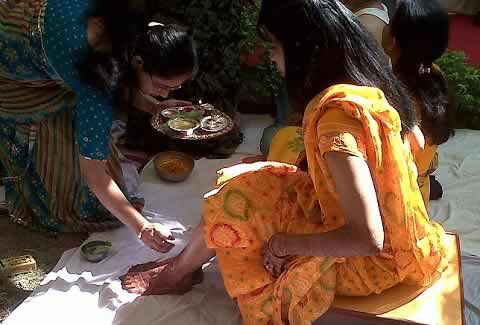 Pithi Dastoor (Baan) is a Marwadi, Rajput marriage custom where Haldi (Turmeric) is applied.