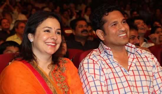 Sachin Tendulkar and Anjali Tendulkar have been happily married.