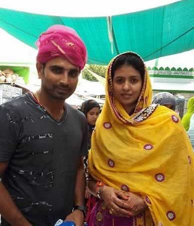 Cricketer Muhammad Shami with his wife at Ajmer Dargah Sharif