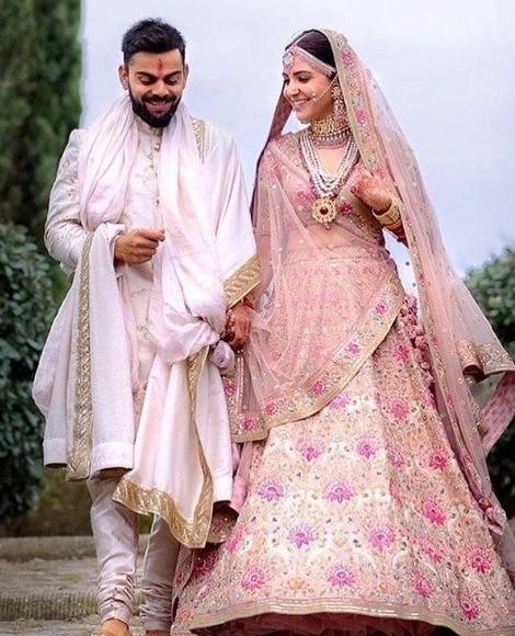 Anushka Sharma and Virat Kholi Marriage Picture.